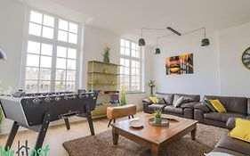 La Porte Verte, Superbe Triplex 16P